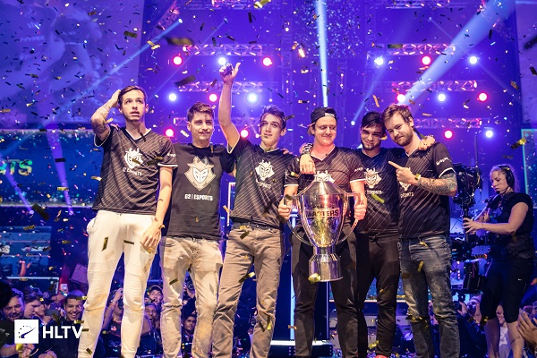 数据驱动的 数据驱动的